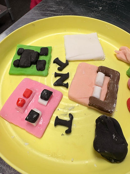 Children's Minecraft cupcake party