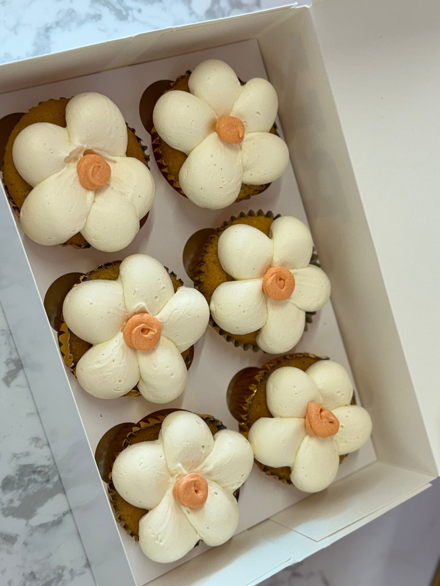 Daisy Cupcakes